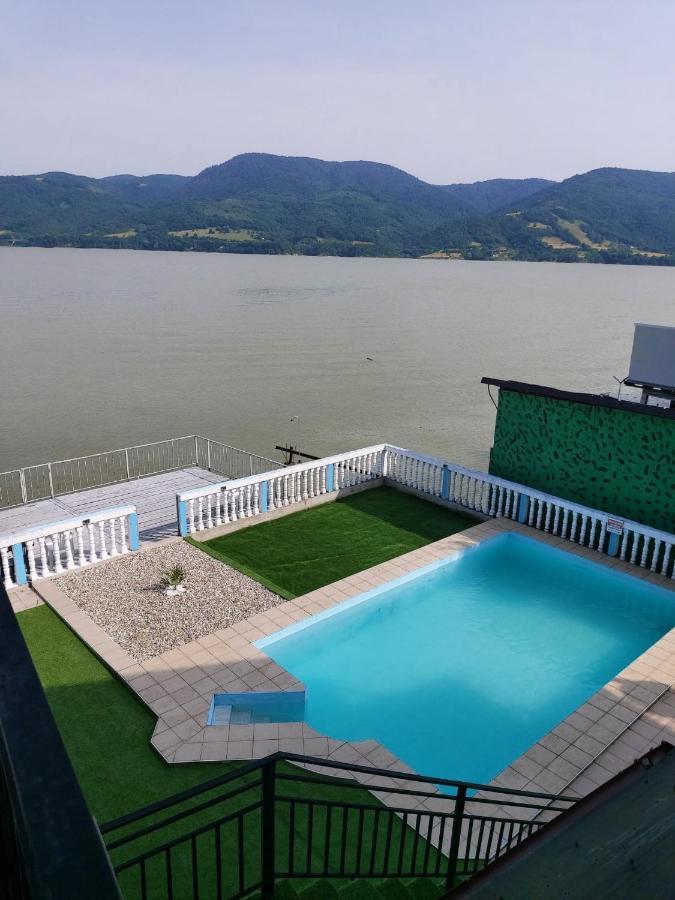 Ferienwohnung Casa Yuppy Du Ieşelniţa Exterior foto